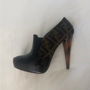 Authentic Fendi Bootie. Black & Brown High Heel Ankle Boot